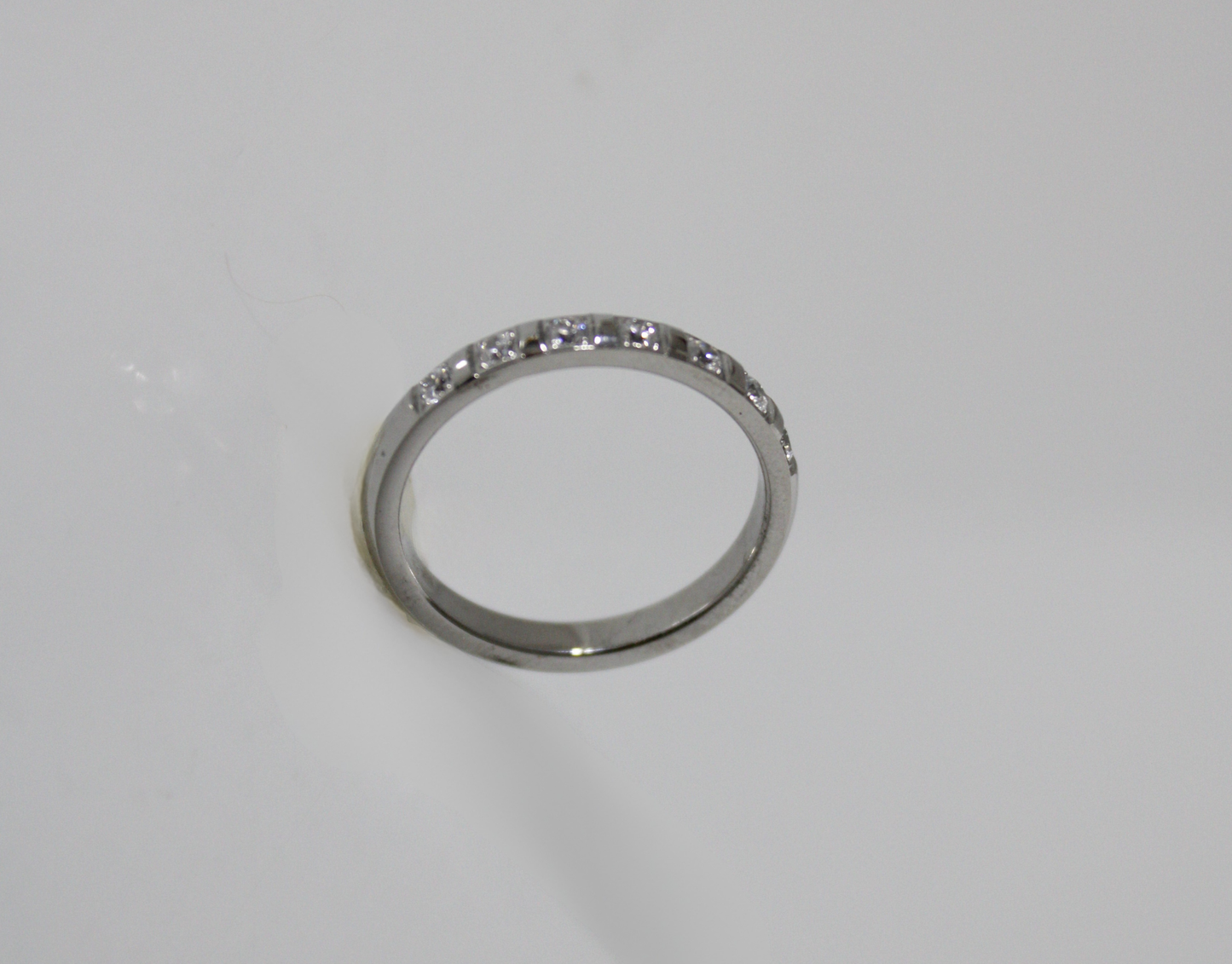 Anillo Névoa plateado