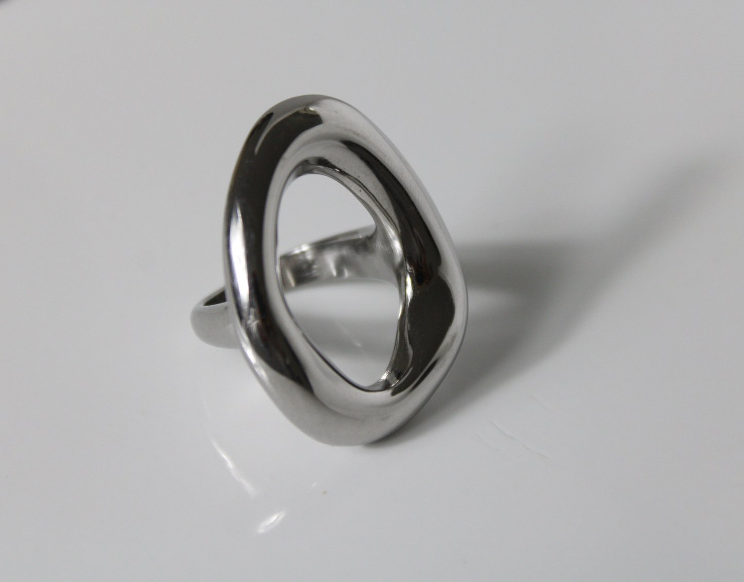 Anillo Maxine grande