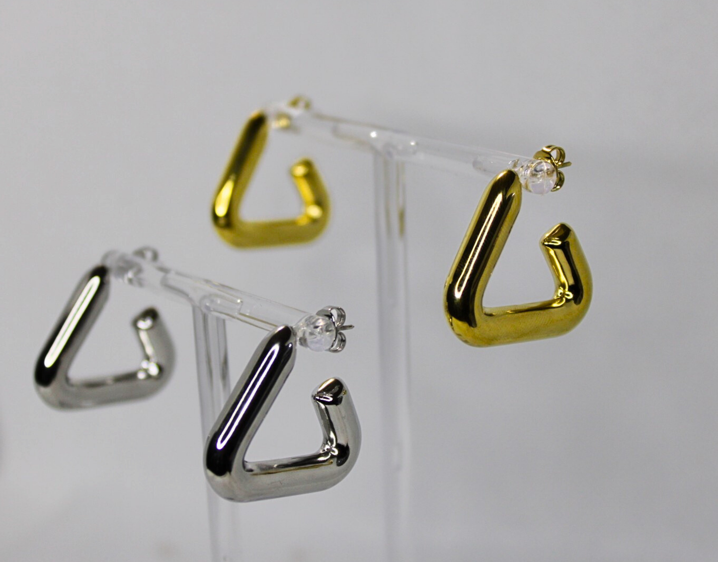 Aretes Helen dorados