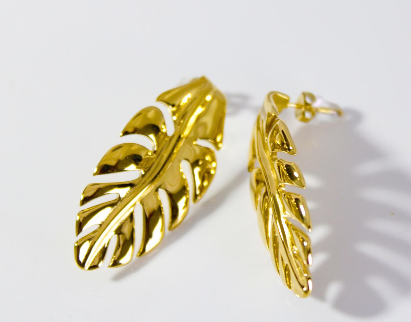 Aretes Verdea dorados