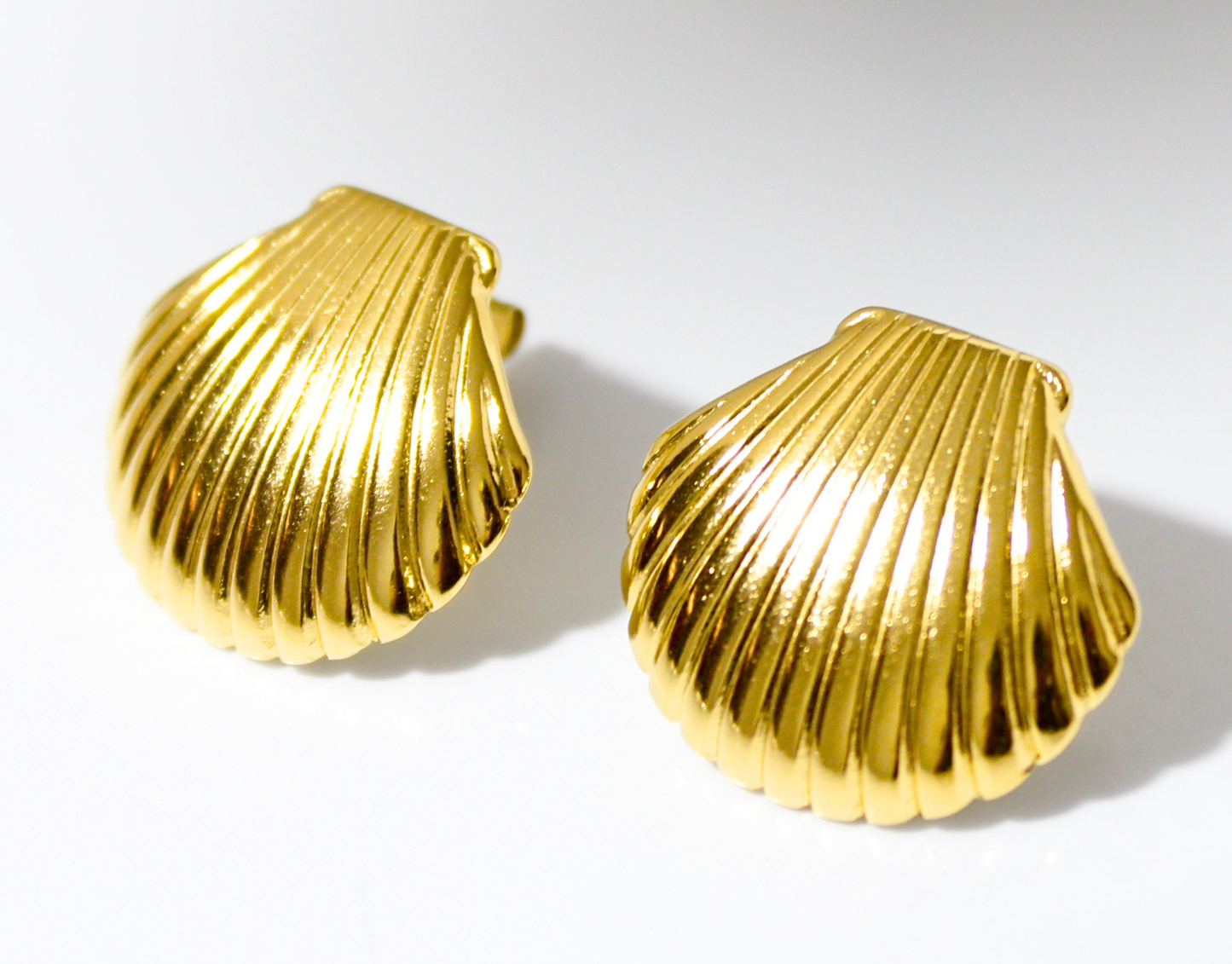 Aretes Thalassa
