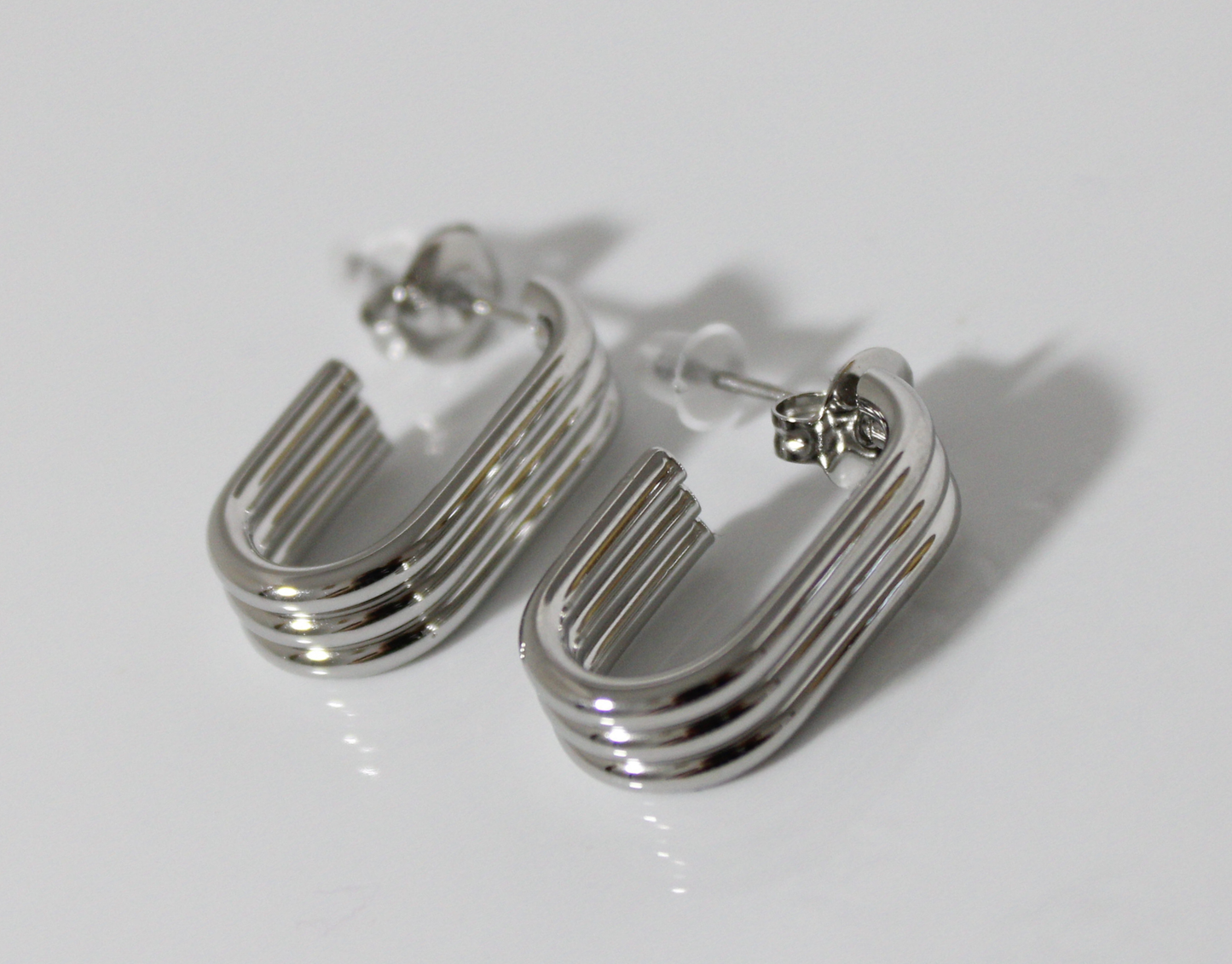 Aretes Elara plateados