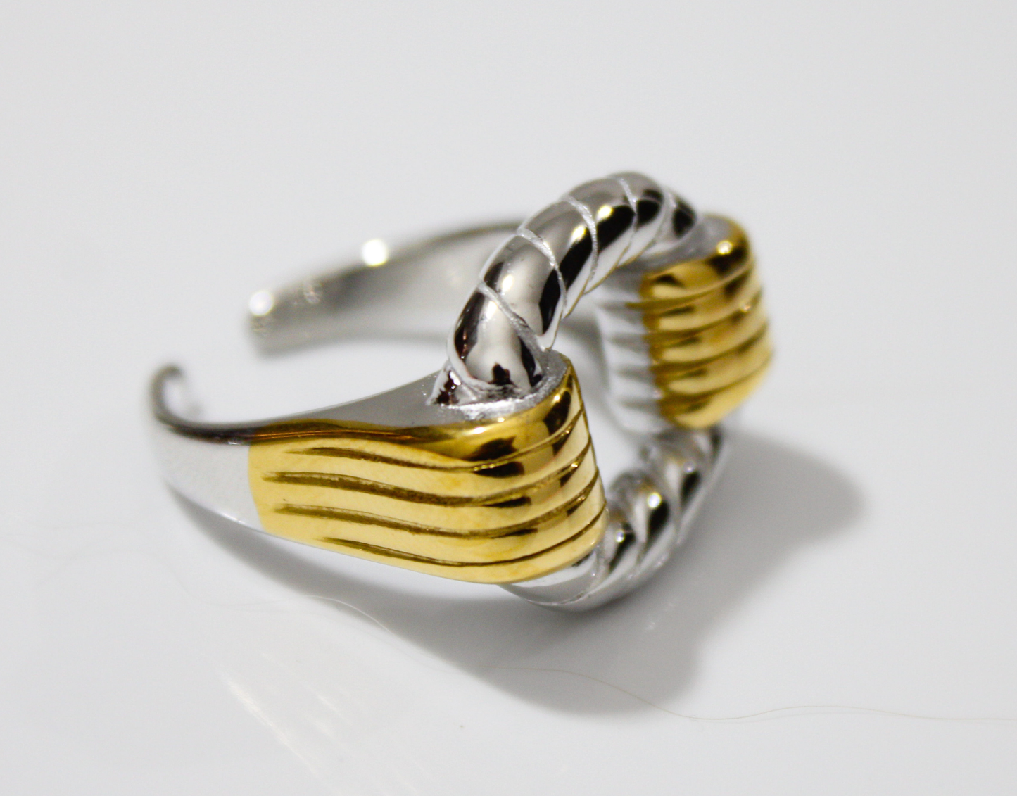 Anillo Zénara