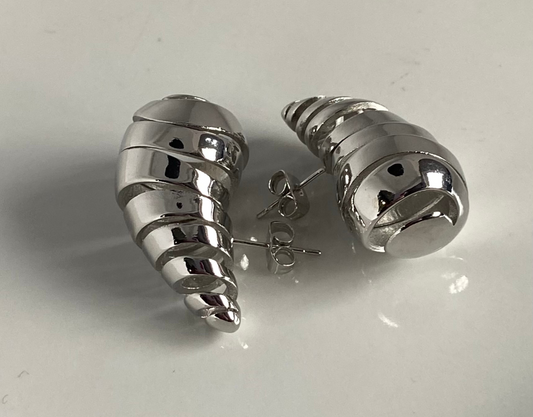 Aretes Armi plateados