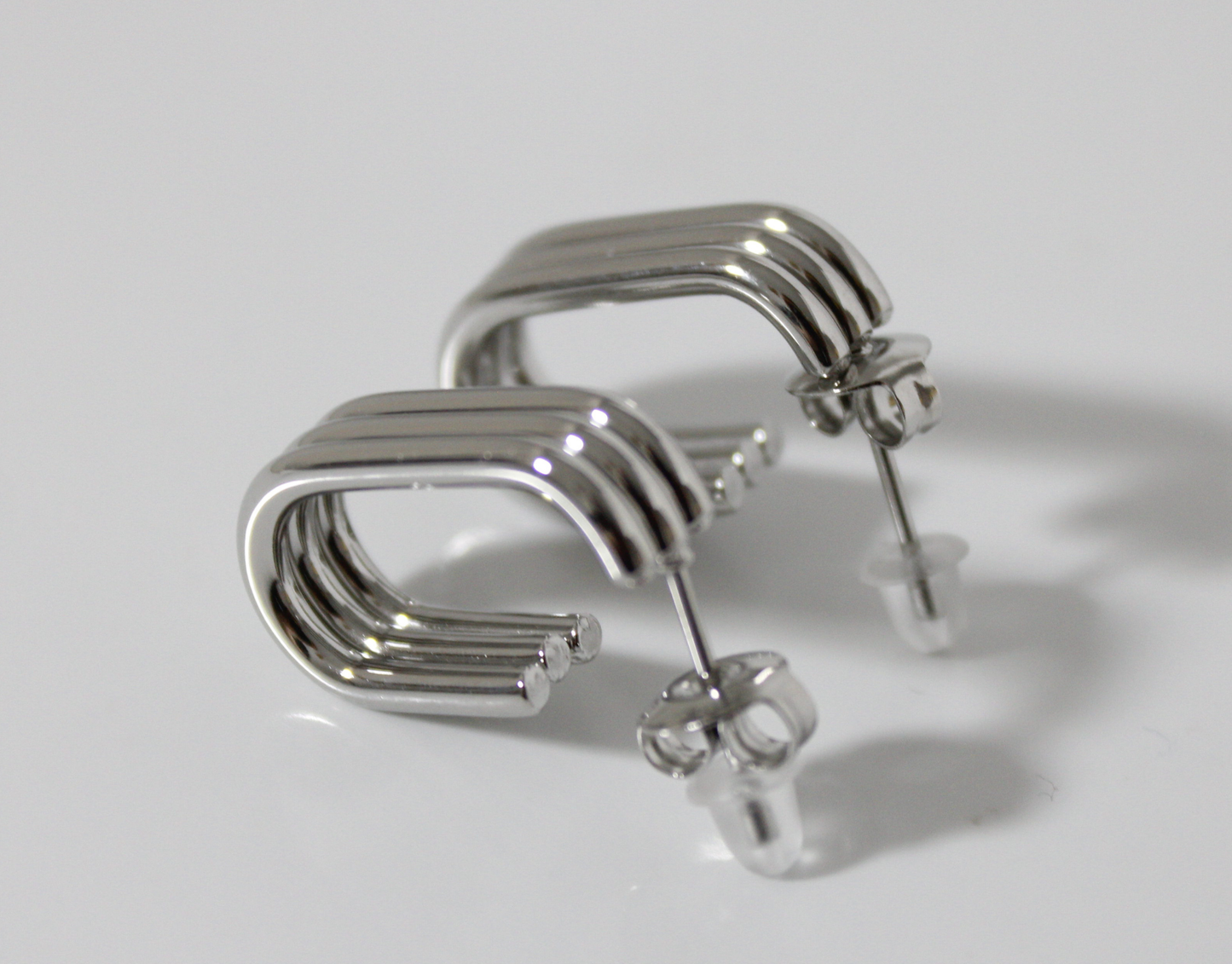 Aretes Elara plateados