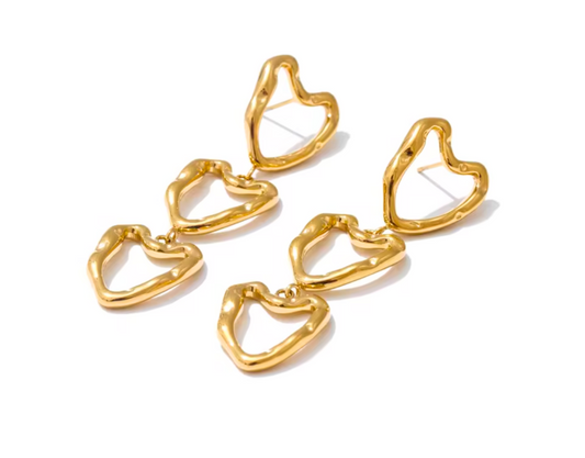 Joyería de mujer elegante de Emperatriz. Diseños modernos que reflejan poder y estilo
