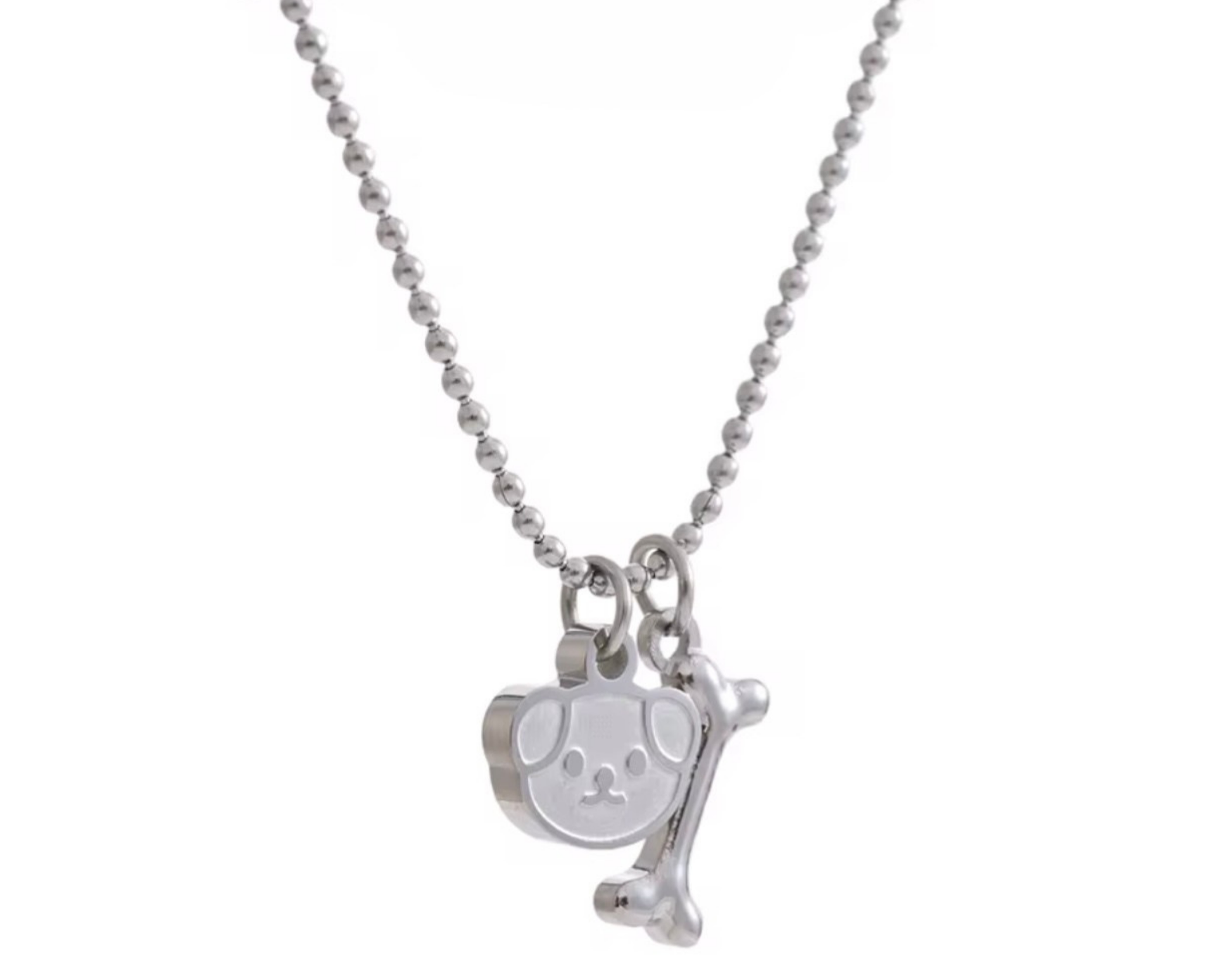 Joyería de mujer elegante de Emperatriz. Diseños modernos que reflejan poder y estilo