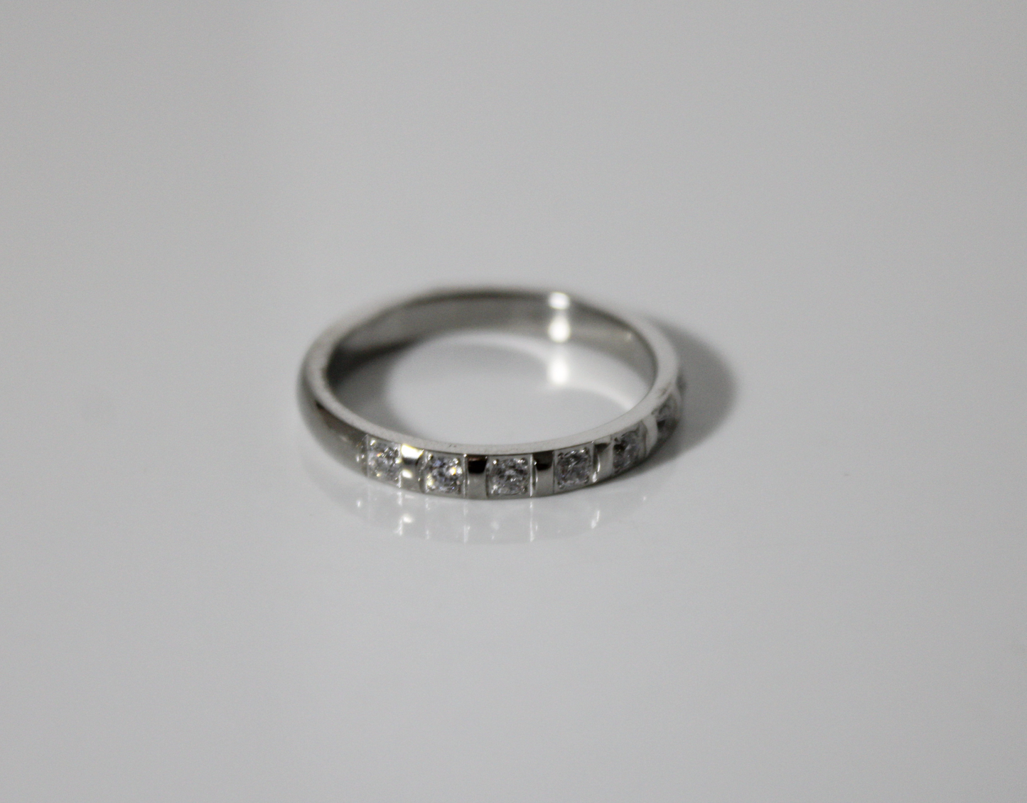 Anillo Névoa plateado