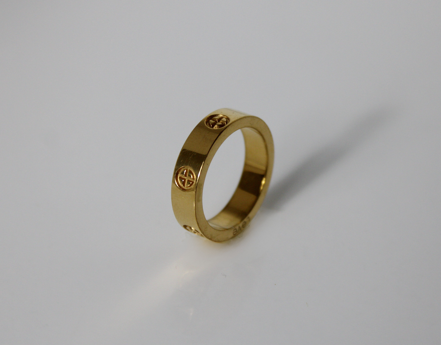 Anillo Carlot dorado