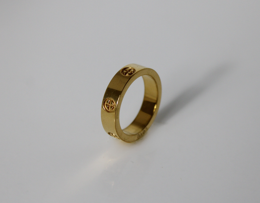 Anillo Carlot dorado