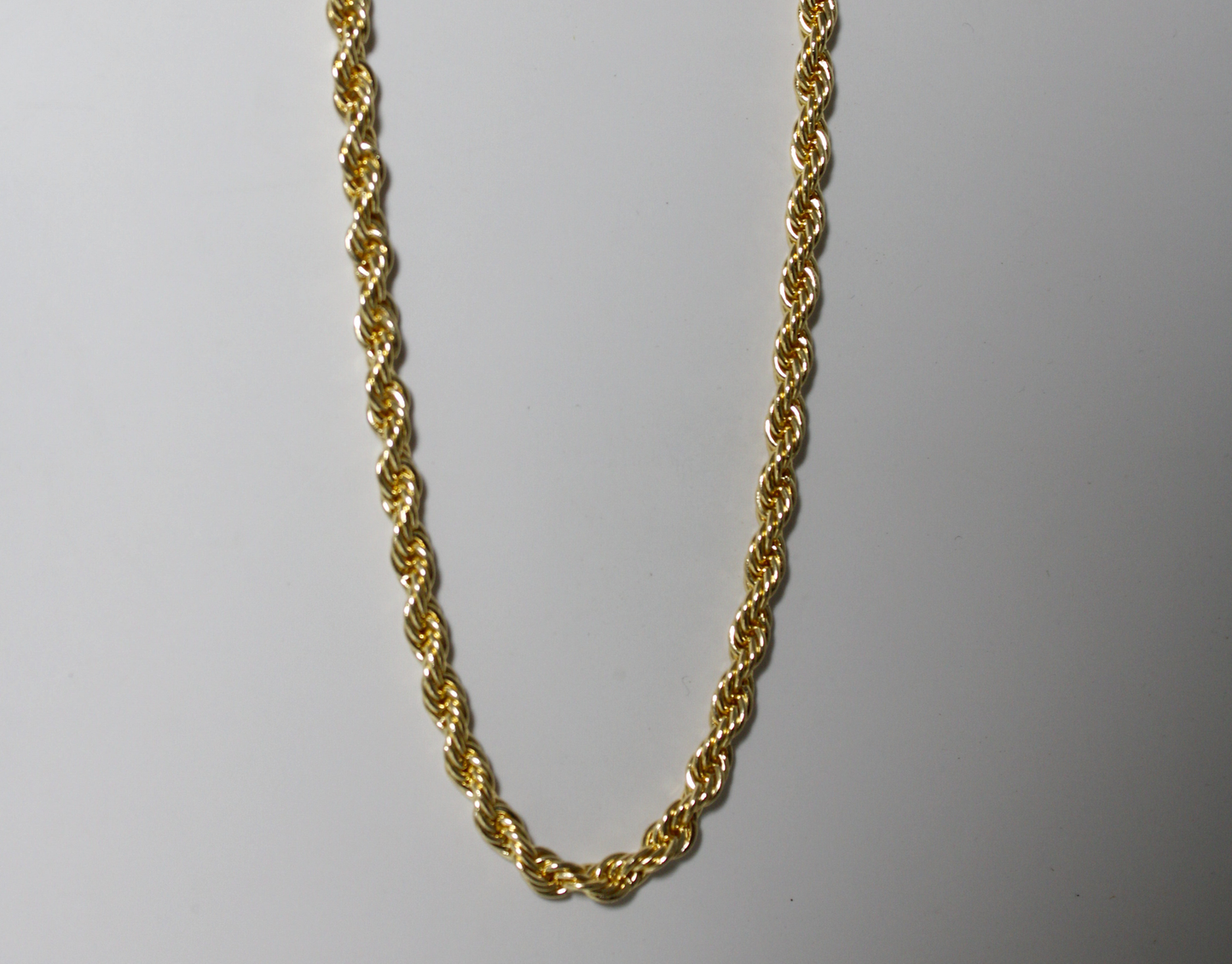 Collar Sahi dorado 4mm